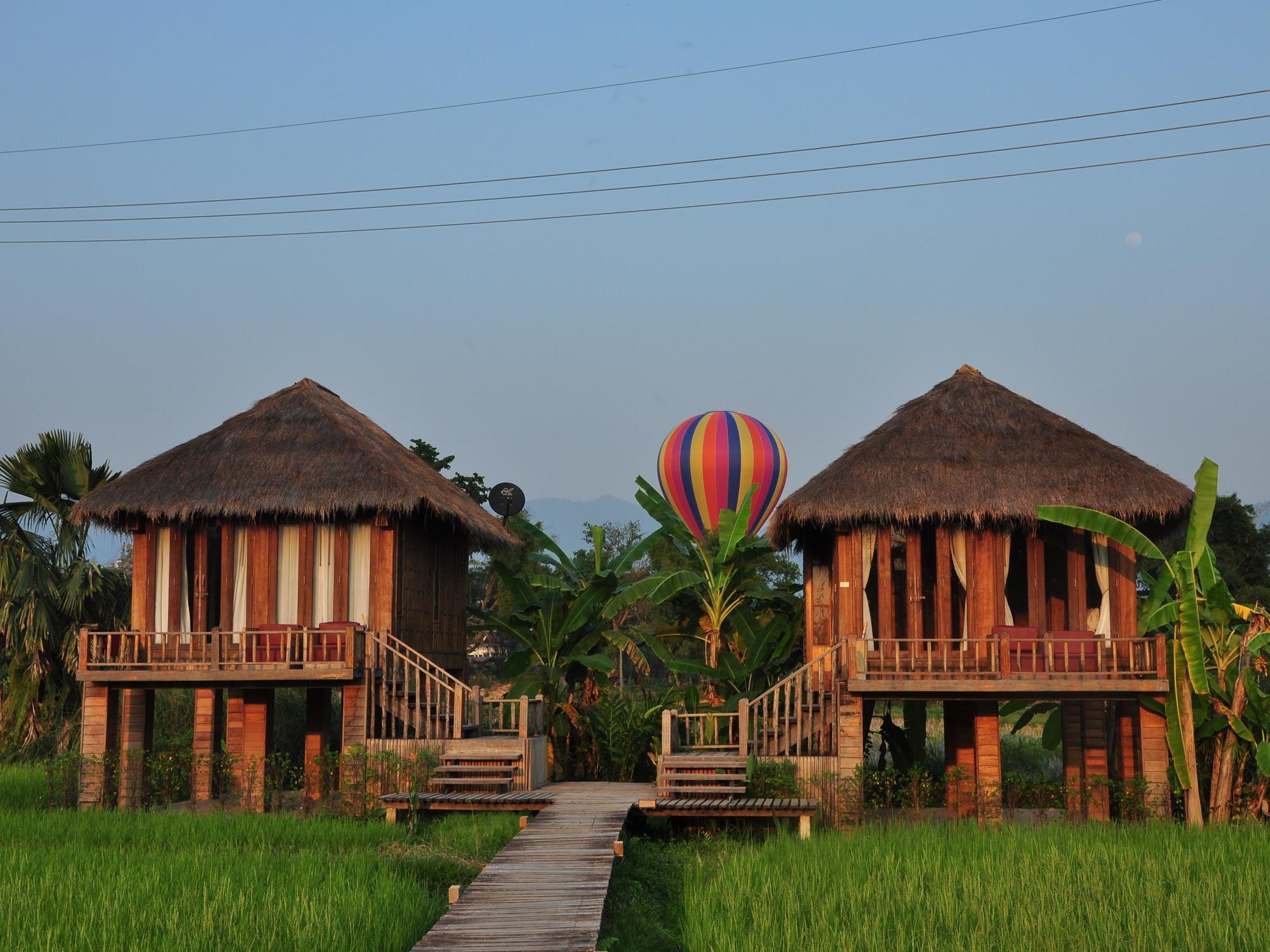 Viengtara Vangvieng Resort Vang Vieng Zewnętrze zdjęcie